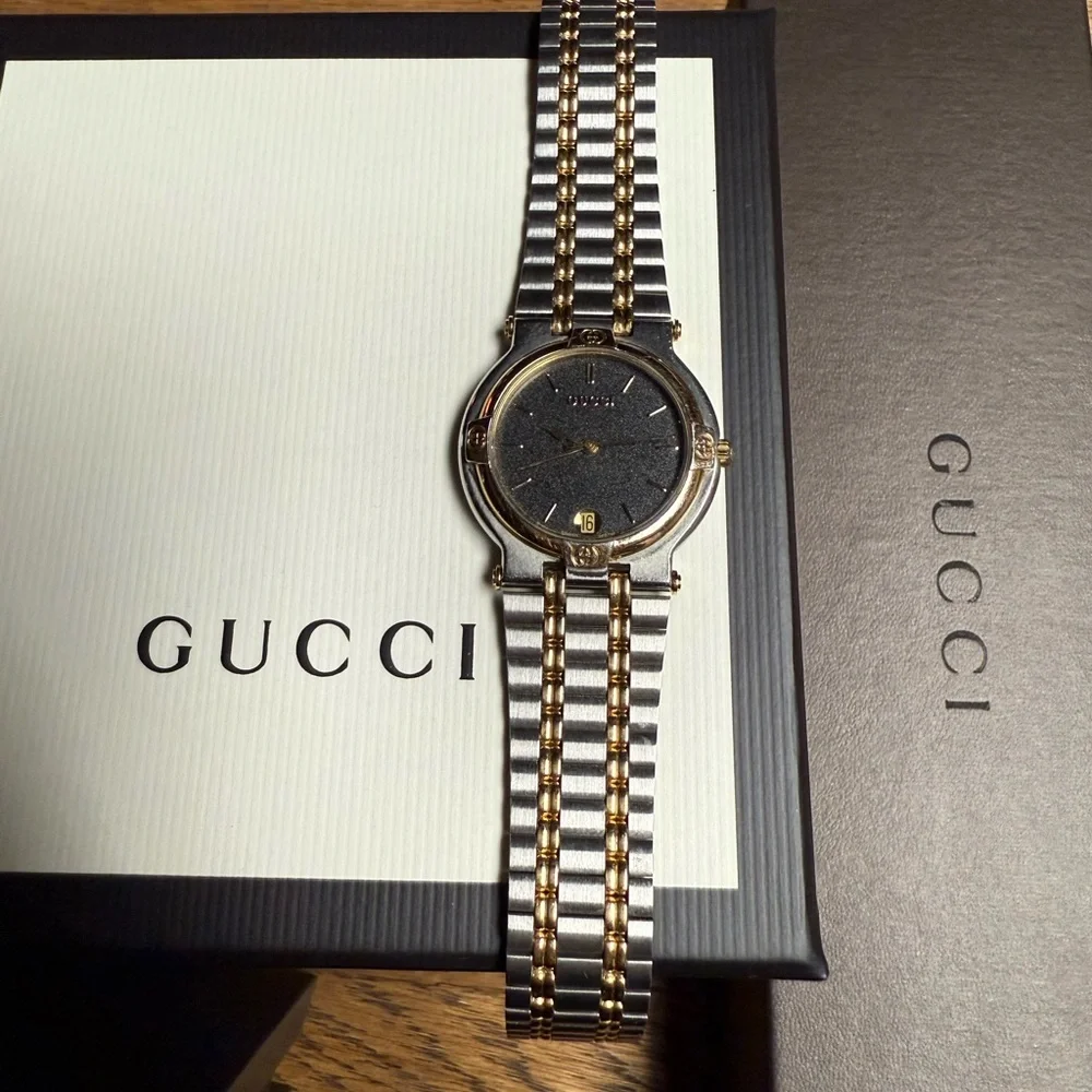 Gucci Vintage Unisex Watch - Picture 8 of 11